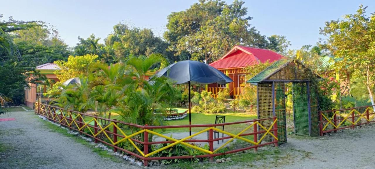 Prakriti Neerh Hotel Jyoti Gaon Bagian luar foto